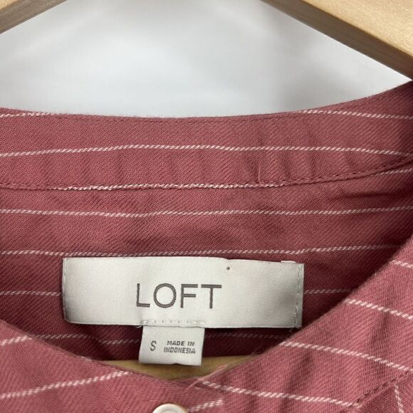 Loft Top Size Small Womens Pink Button Down Striped Pleated Blouse Puff Sleeve - Picture 3 of 7